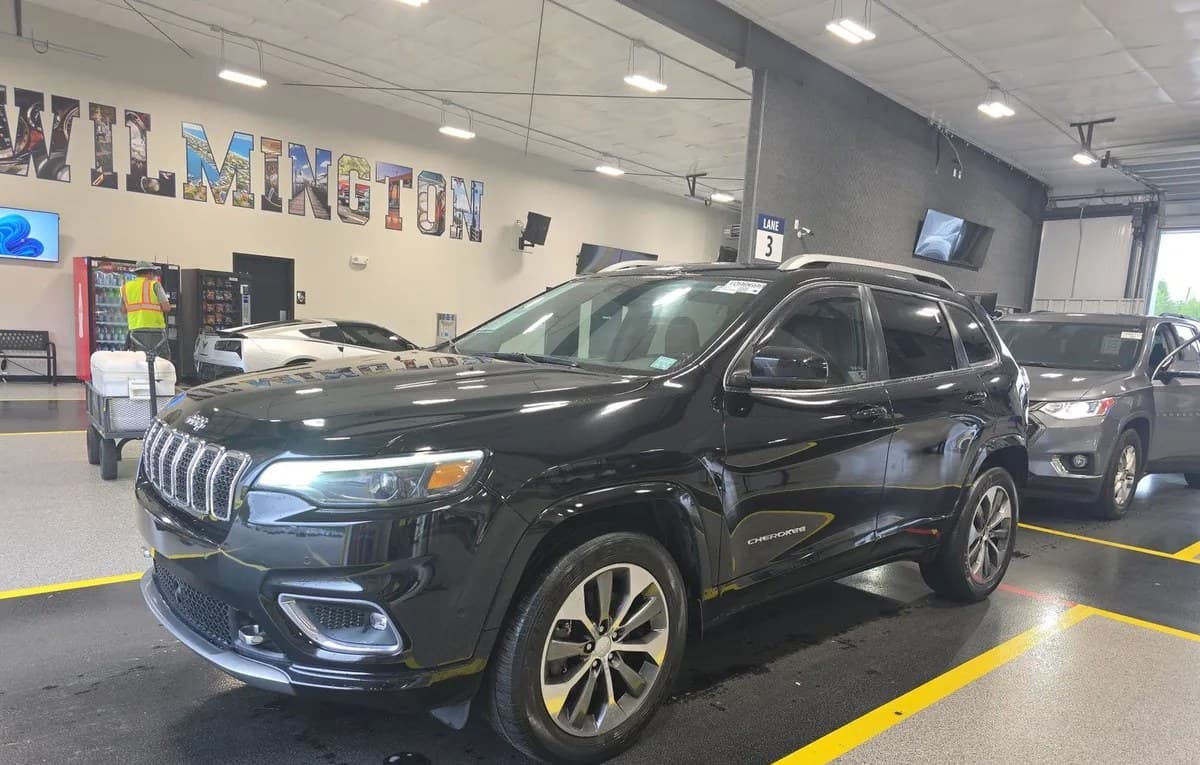 2019 JEEP CHEROKEE Overland 2
