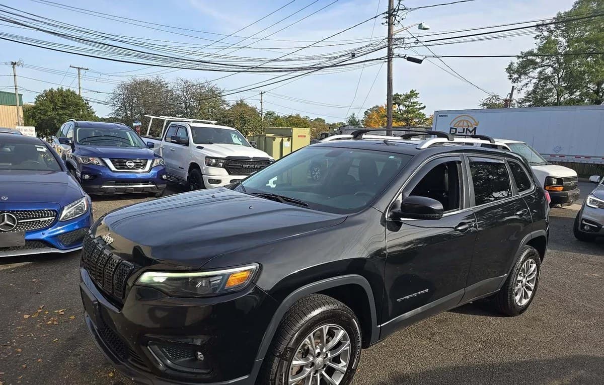 2019 JEEP CHEROKEE LATITUDE PLUS 2