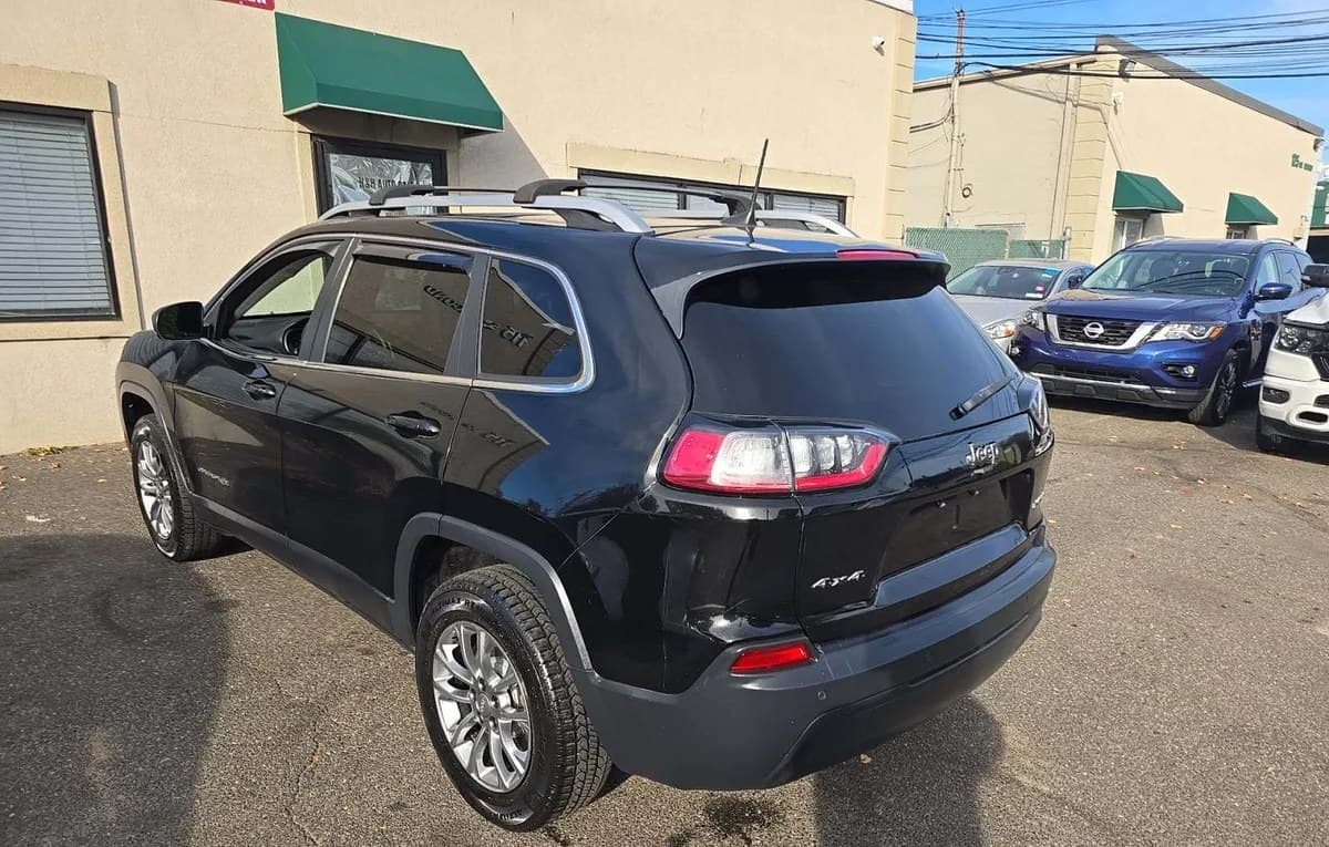 2019 JEEP CHEROKEE LATITUDE PLUS 3