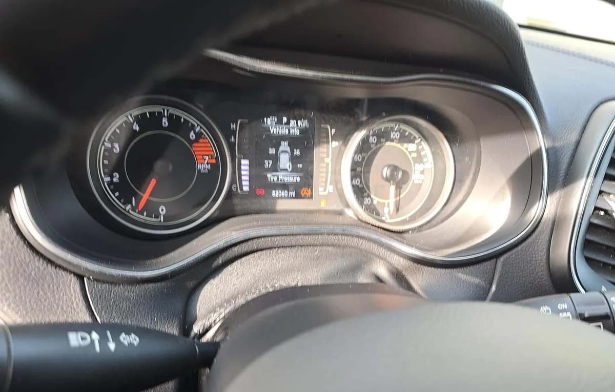 2019 JEEP CHEROKEE LATITUDE PLUS 6