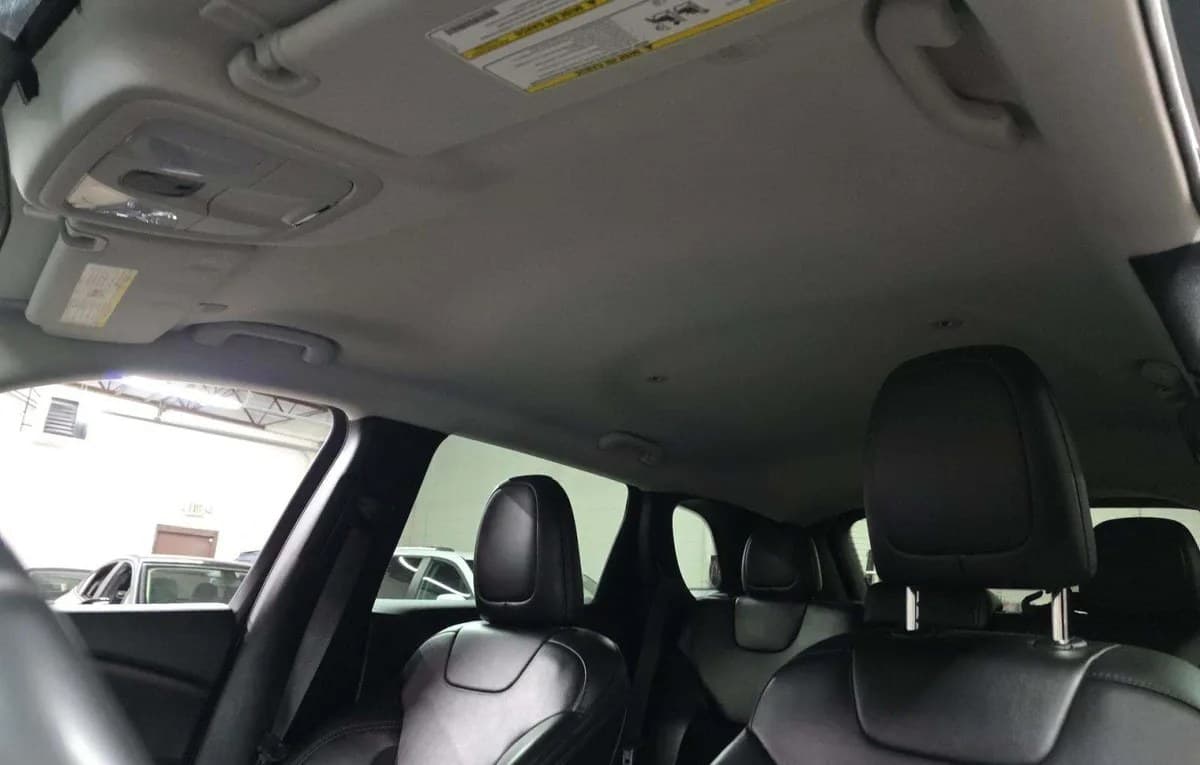 2020 JEEP CHEROKEE LATITUDE Plus 5