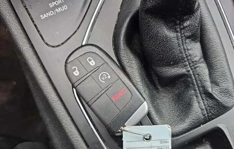 2019 JEEP CHEROKEE LATITUDE Plus 5