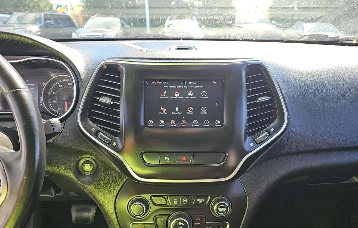 2020 JEEP CHEROKEE LATITUDE PLUS 7