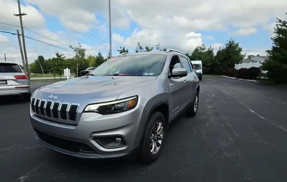 2020 JEEP CHEROKEE LATITUDE Plus 2