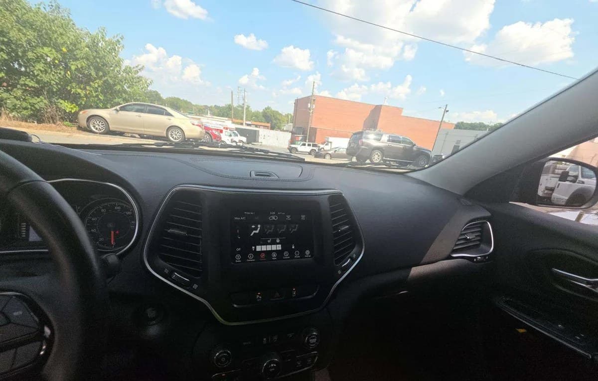 2021 JEEP CHEROKEE ALTITUDE EDITION 7