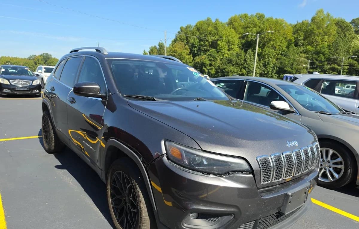 2019 JEEP CHEROKEE LATITUDE Plus 4