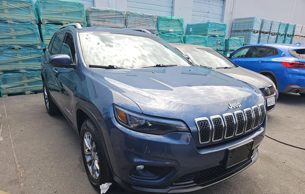 2020 JEEP CHEROKEE LATITUDE Plus 4
