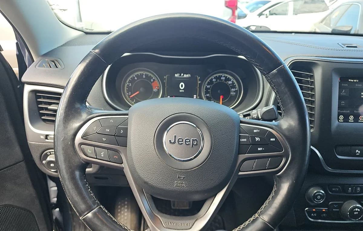 2020 JEEP CHEROKEE LATITUDE Plus 7
