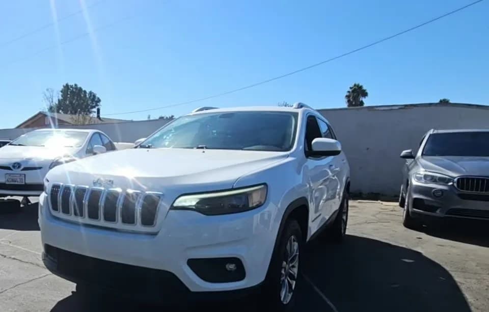 2019 JEEP CHEROKEE LATITUDE Plus 2
