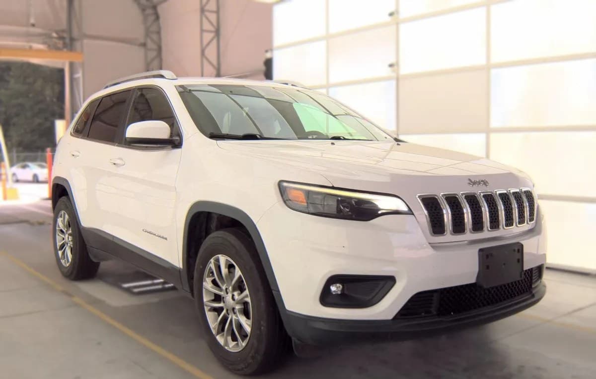 2019 JEEP CHEROKEE LATITUDE Plus 4