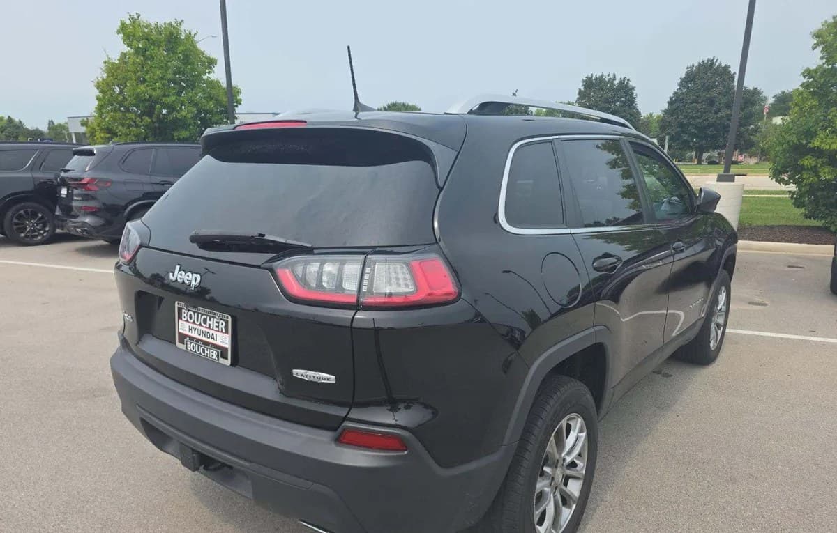 2019 JEEP CHEROKEE LATITUDE Plus 4
