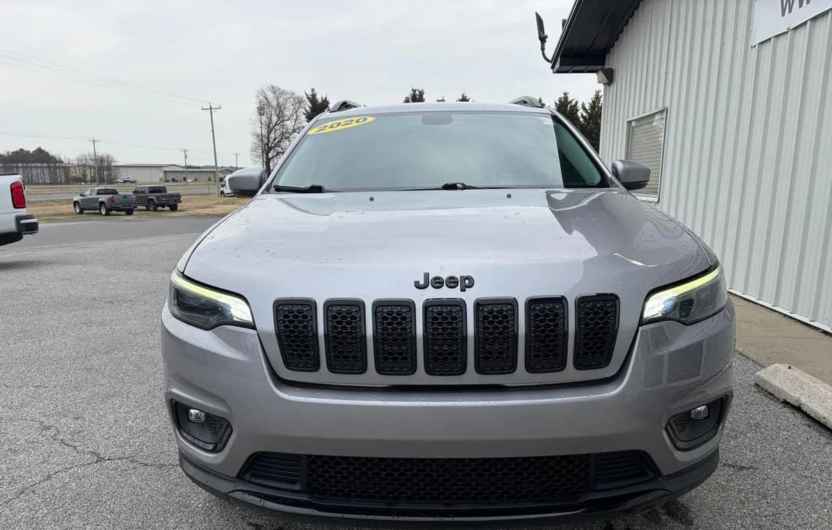 2020 JEEP CHEROKEE ALTITUDE EDITION 4