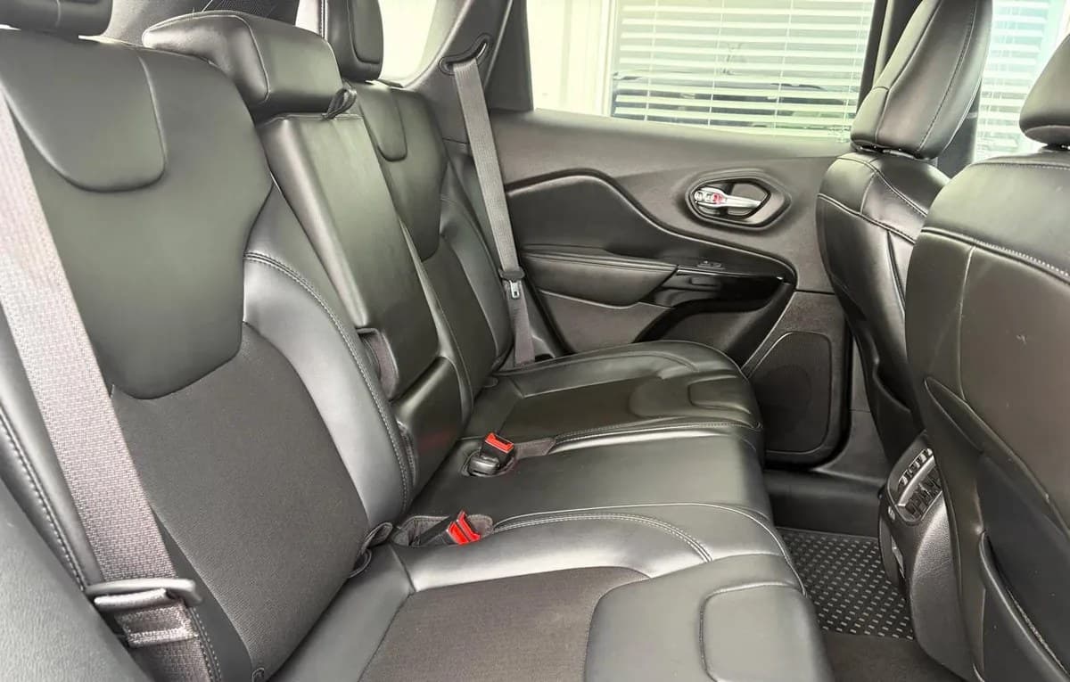 2020 JEEP CHEROKEE ALTITUDE EDITION 7