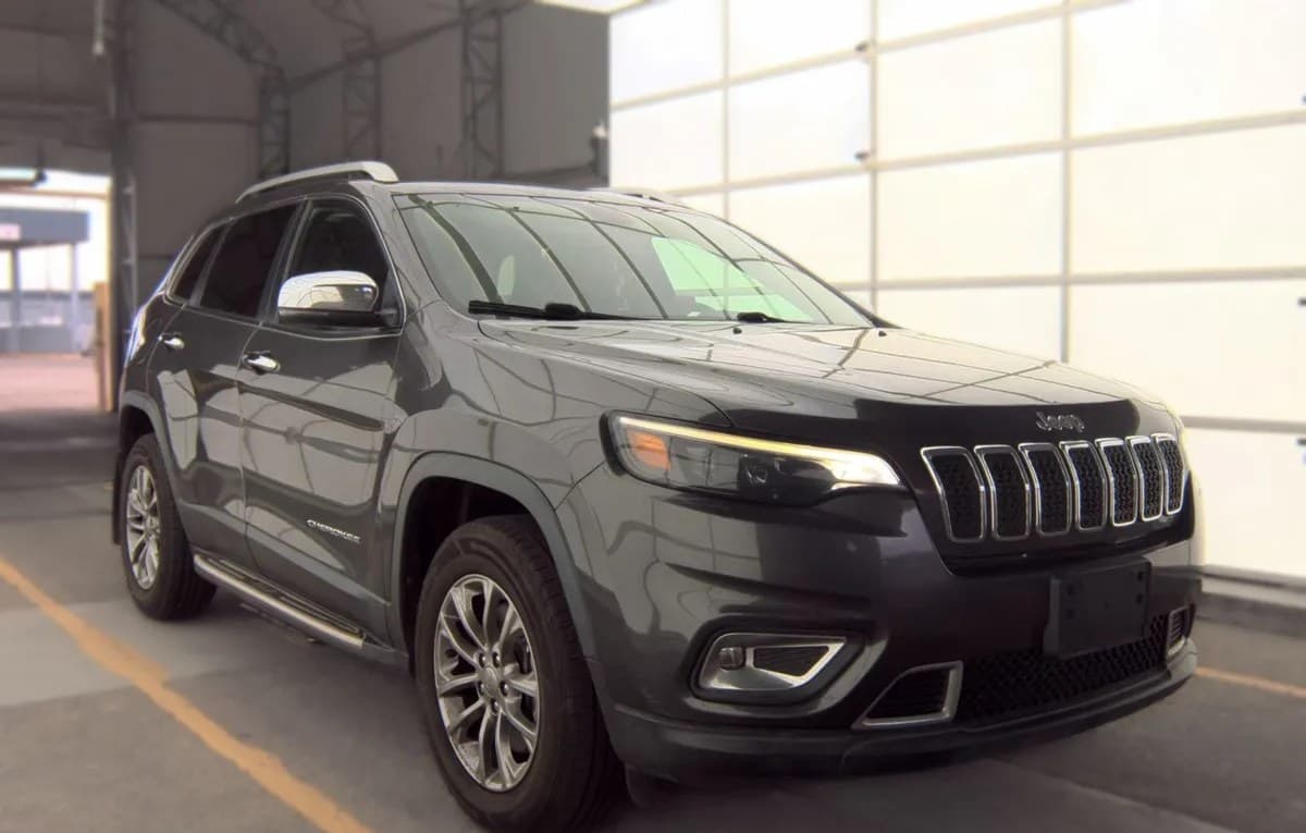 2020 JEEP CHEROKEE LATITUDE Plus 4