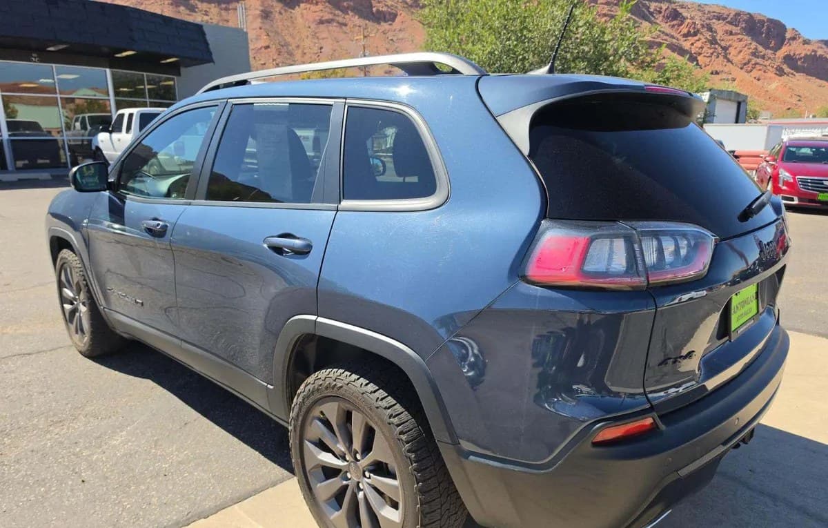 2021 JEEP CHEROKEE 80TH ANNIVERSARY 3
