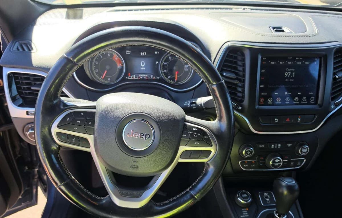 2021 JEEP CHEROKEE 80TH ANNIVERSARY 7