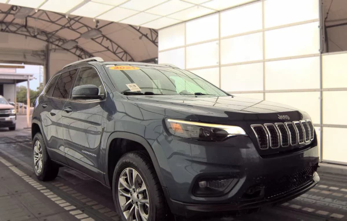 2021 JEEP CHEROKEE LATITUDE Lux 4