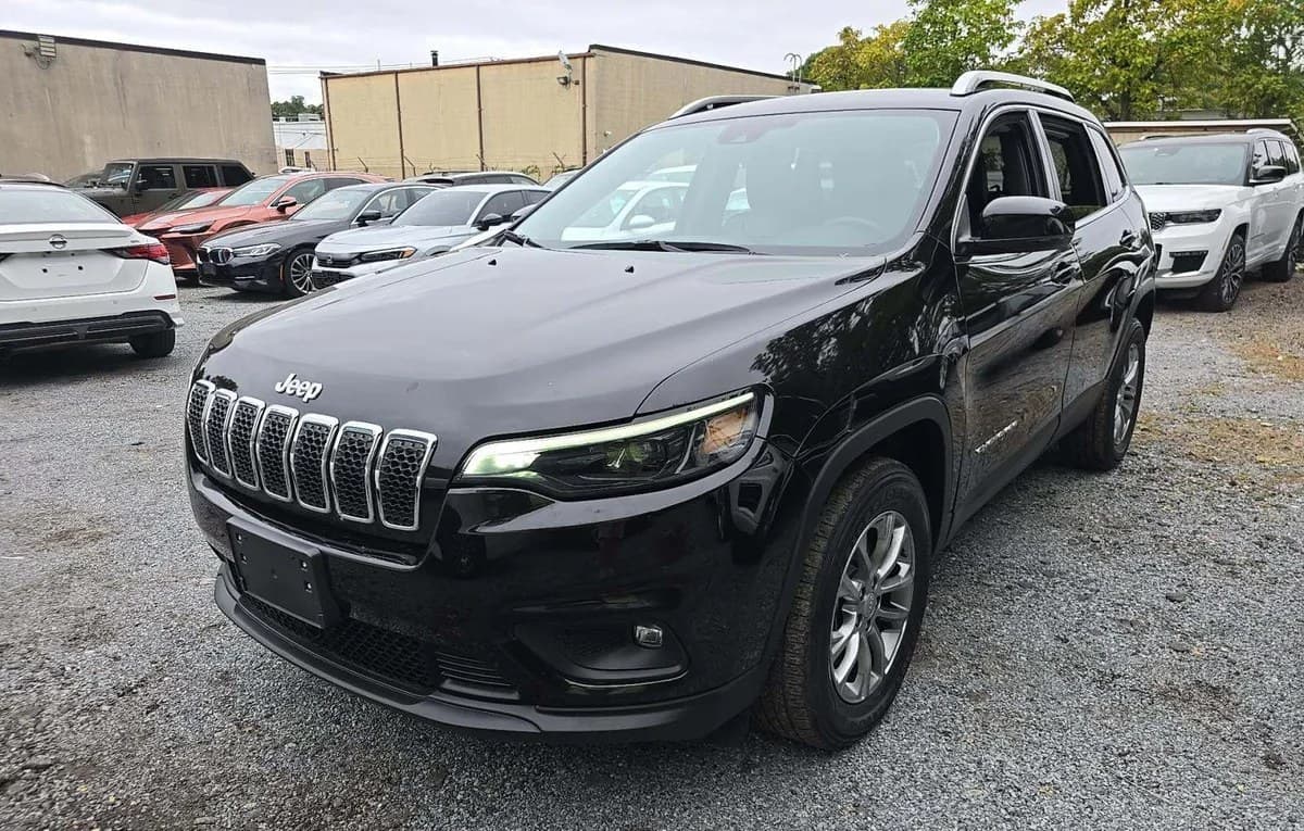 2021 JEEP CHEROKEE LATITUDE Lux 2