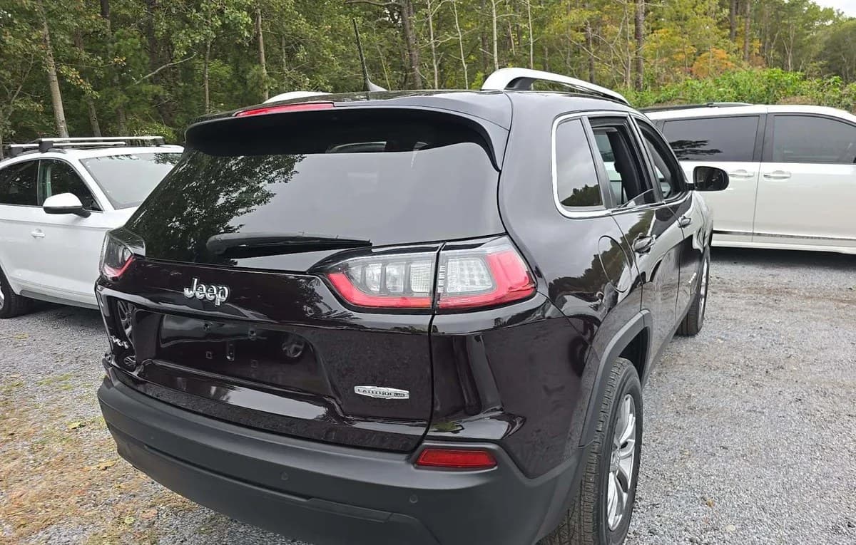 2021 JEEP CHEROKEE LATITUDE Lux 4