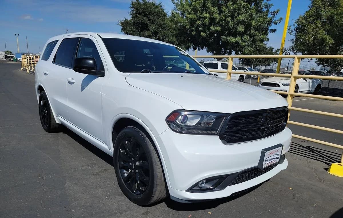 2020 DODGE DURANGO SXT Plus 4