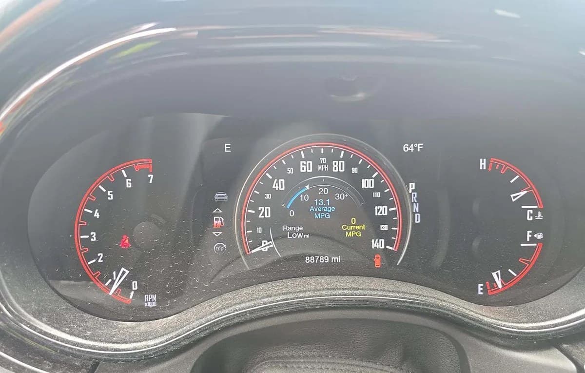 2023 DODGE DURANGO SXT 6