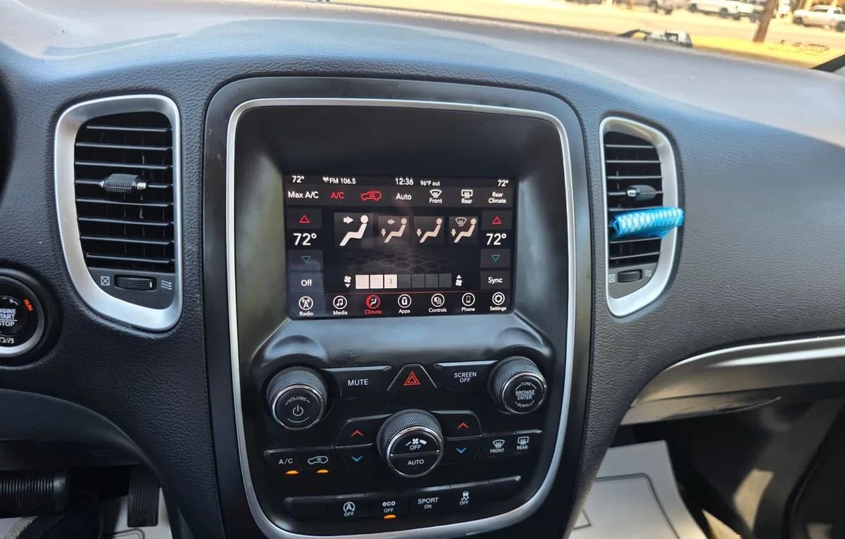 2019 DODGE DURANGO SXT 4