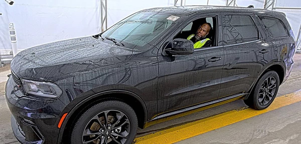 2021 DODGE DURANGO SXT Plus 2