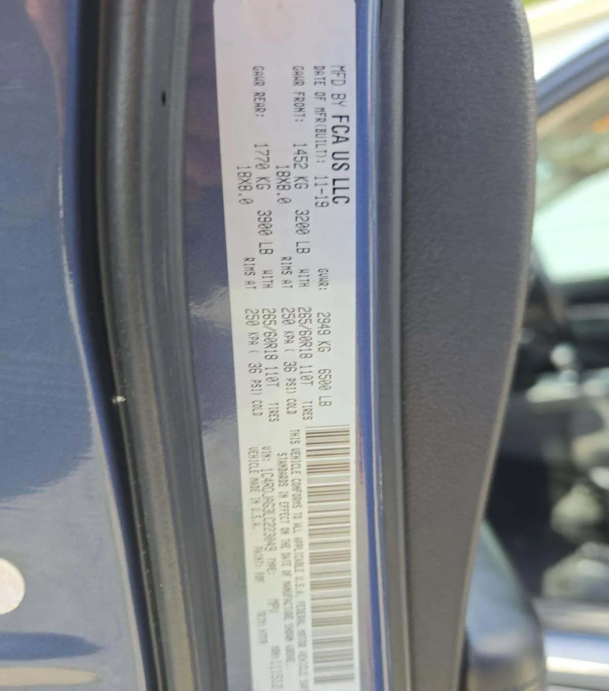 2020 DODGE DURANGO SXT Plus 3