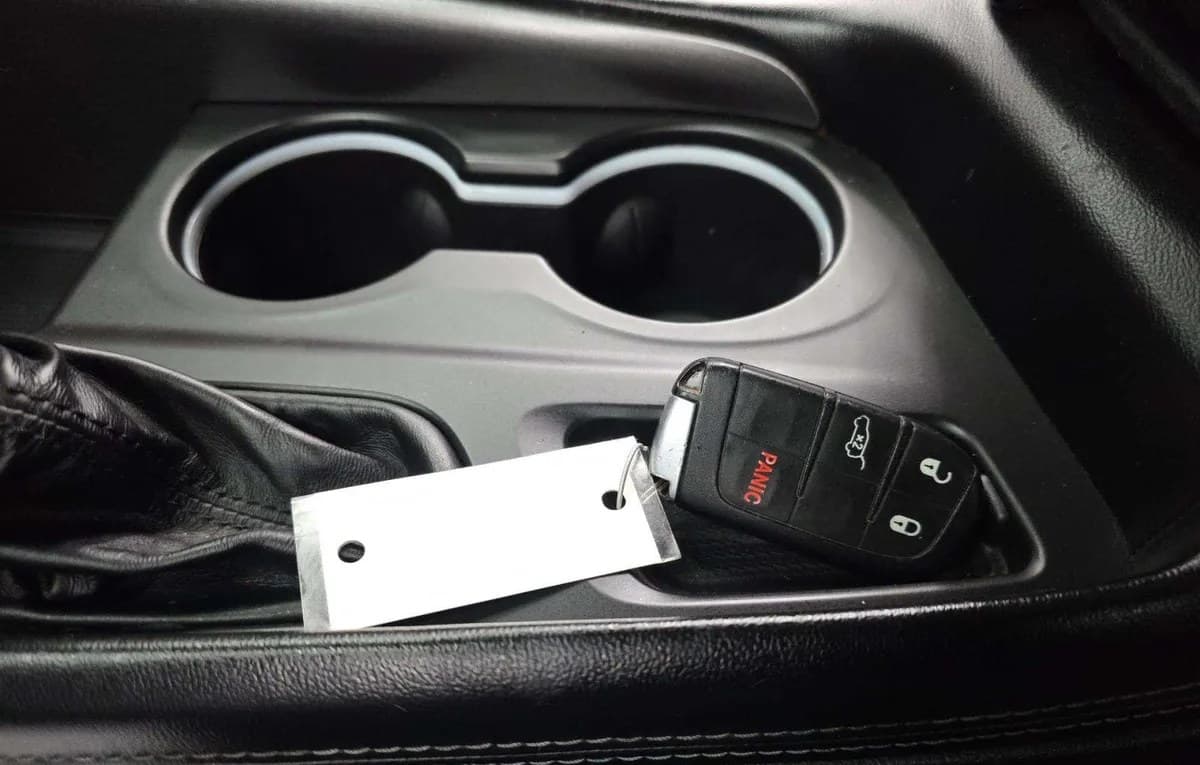 2021 DODGE DURANGO SXT Plus 5