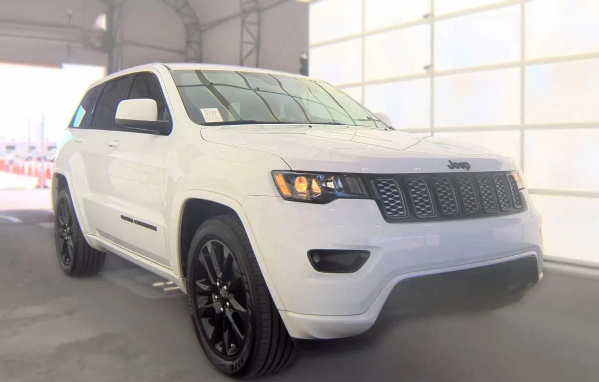 2021 JEEP GRAND CHEROKEE LAREDO X 4