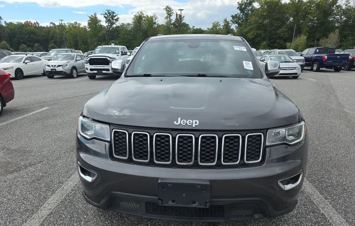 2017 JEEP GRAND CHEROKEE Laredo 2