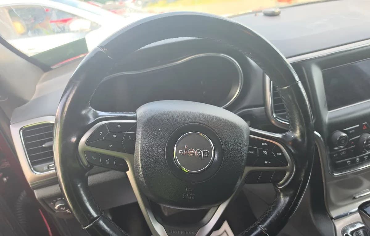 2021 JEEP GRAND CHEROKEE LAREDO E Edition 7