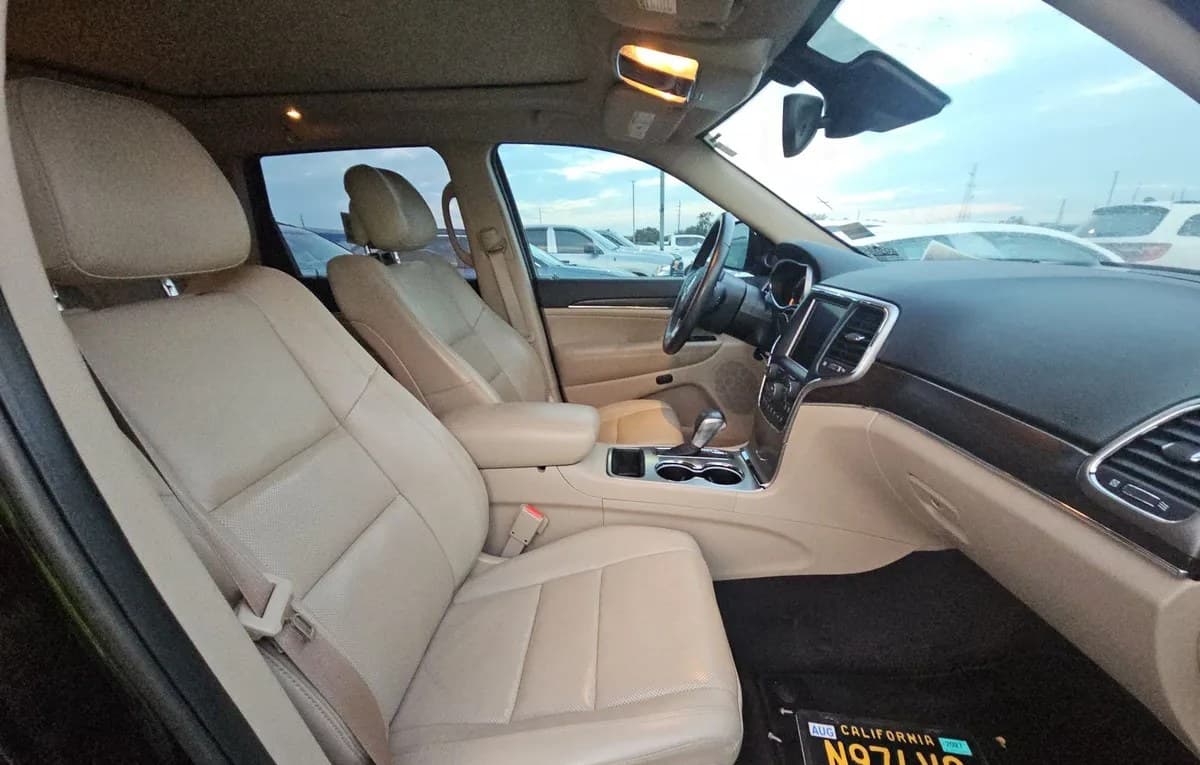 2018 JEEP GRAND CHEROKEE Limited 5