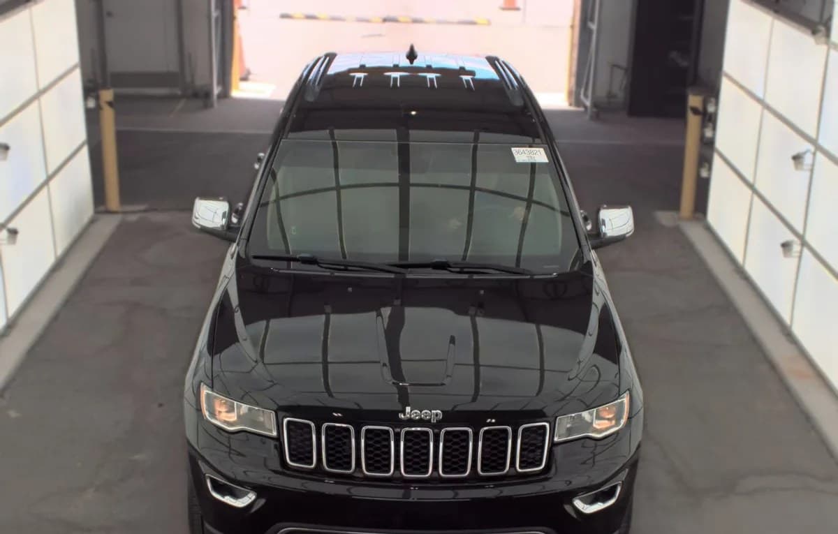 2017 JEEP GRAND CHEROKEE LIMITED 3