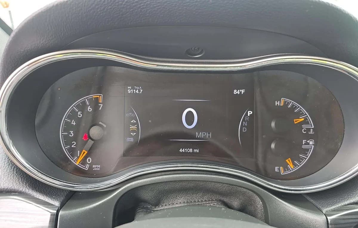 2020 JEEP GRAND CHEROKEE LAREDO E Edition 6