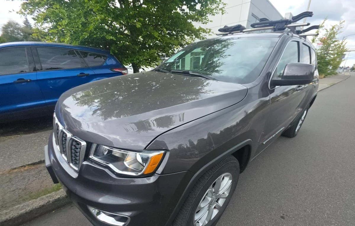 2021 JEEP GRAND CHEROKEE LAREDO E Edition 2