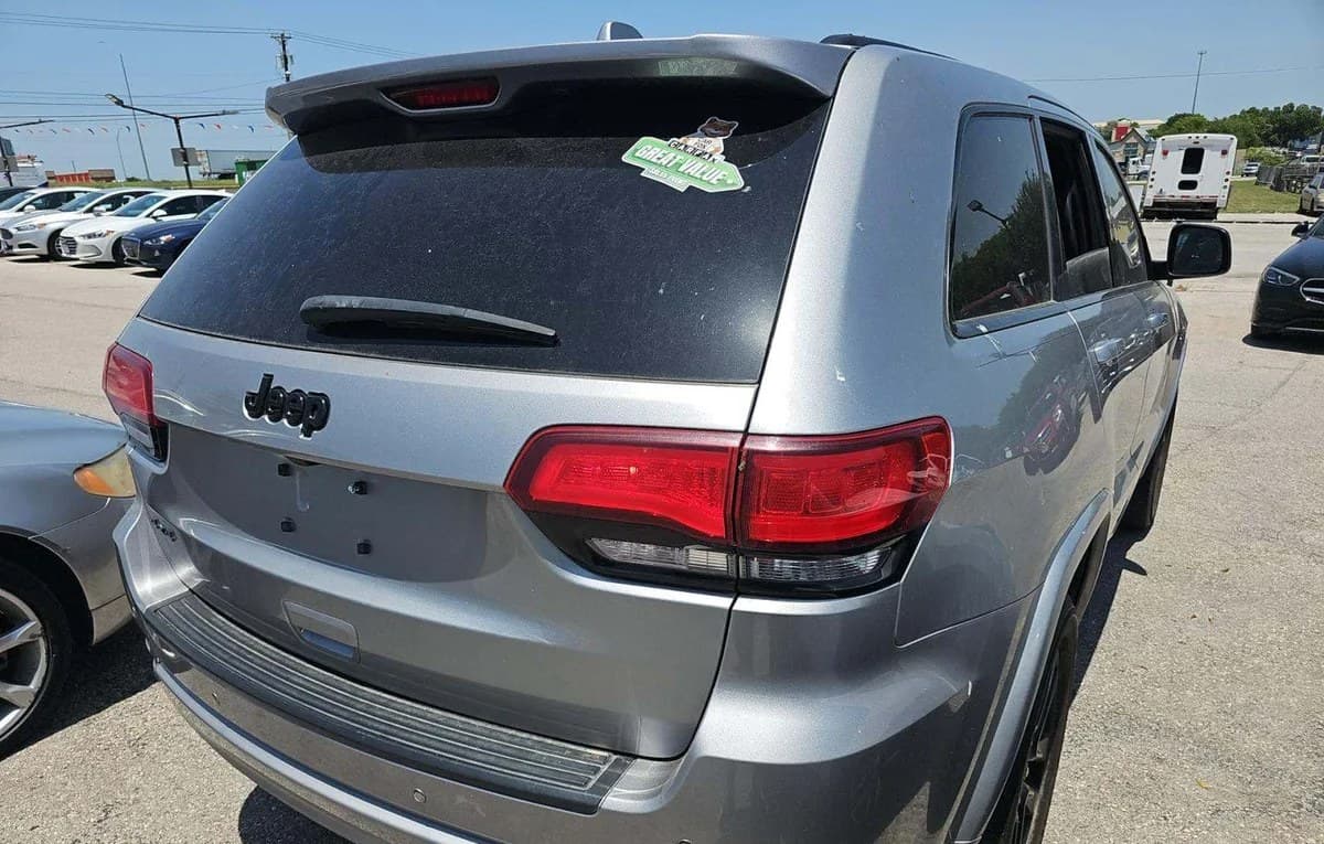 2021 JEEP GRAND CHEROKEE LAREDO X 4