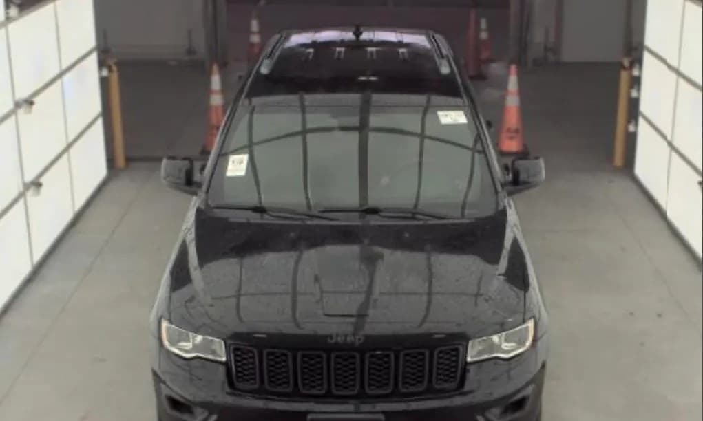2019 JEEP GRAND CHEROKEE LAREDO E Edition 3