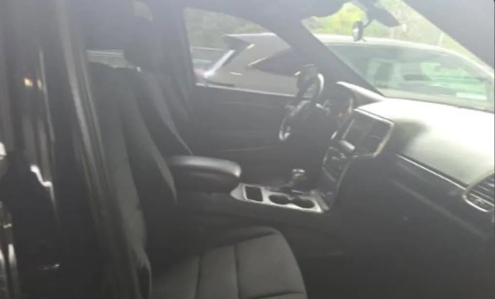 2019 JEEP GRAND CHEROKEE LAREDO E Edition 5