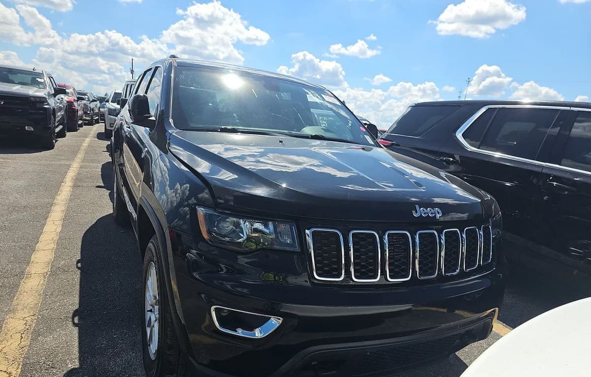 2020 JEEP GRAND CHEROKEE LAREDO E Edition 3