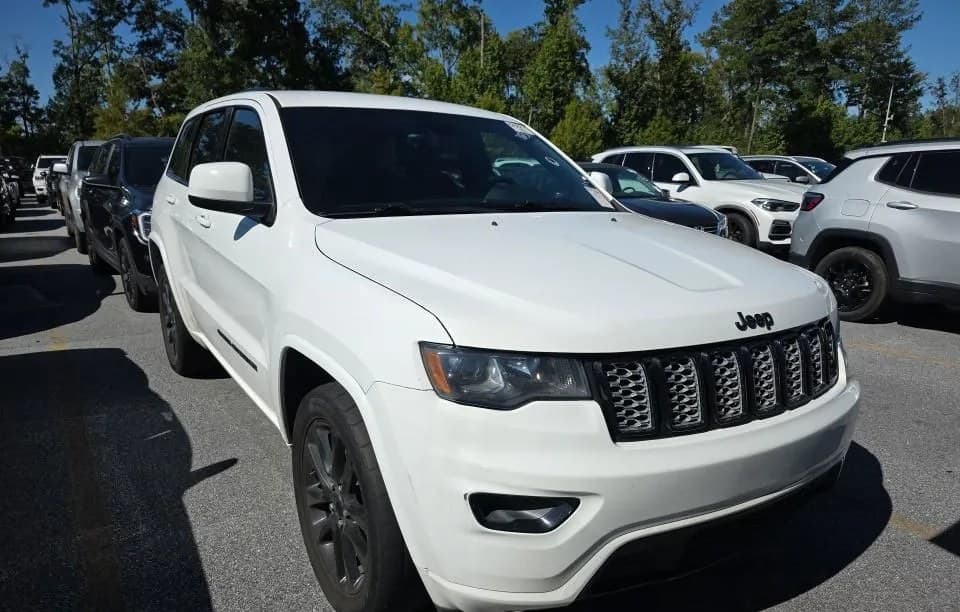 2017 JEEP GRAND CHEROKEE ALTITUDE EDITION 2