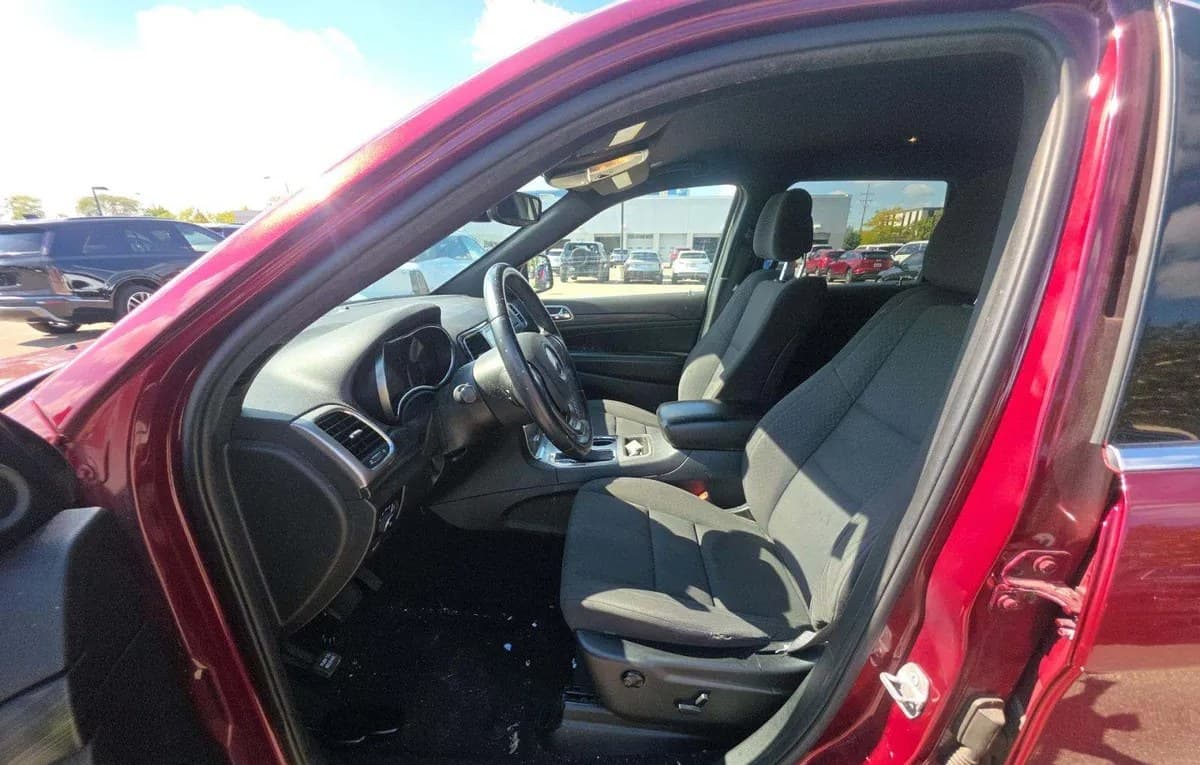 2019 JEEP GRAND CHEROKEE LAREDO E Edition 3