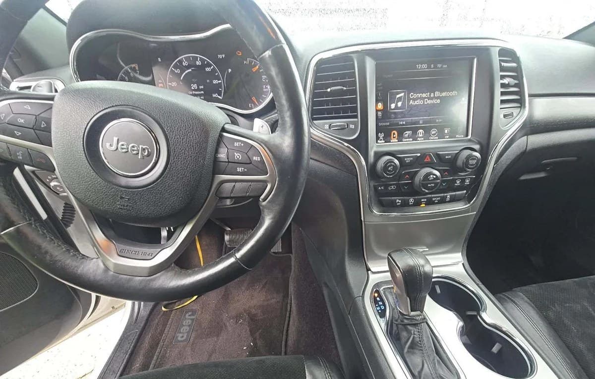 2017 JEEP GRAND CHEROKEE LAREDO ALTITUDE Edition 7