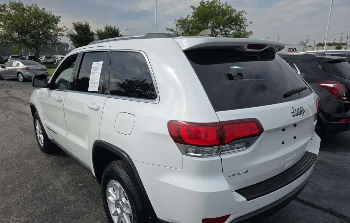 2020 JEEP GRAND CHEROKEE LAREDO E Edition 3