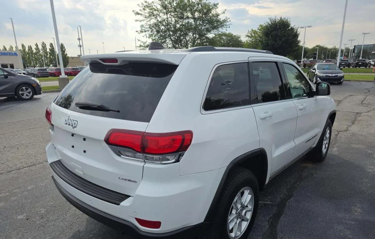 2020 JEEP GRAND CHEROKEE LAREDO E Edition 4
