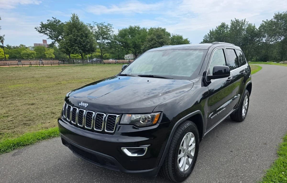 2021 JEEP GRAND CHEROKEE LAREDO E Edition 4