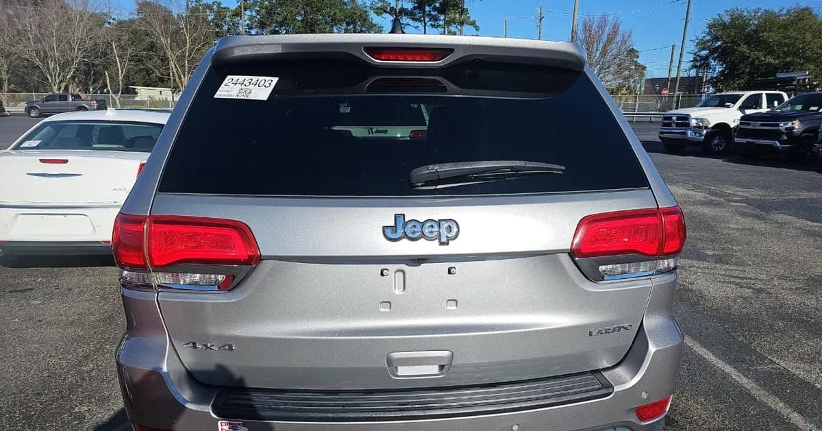2017 JEEP GRAND CHEROKEE Laredo 4