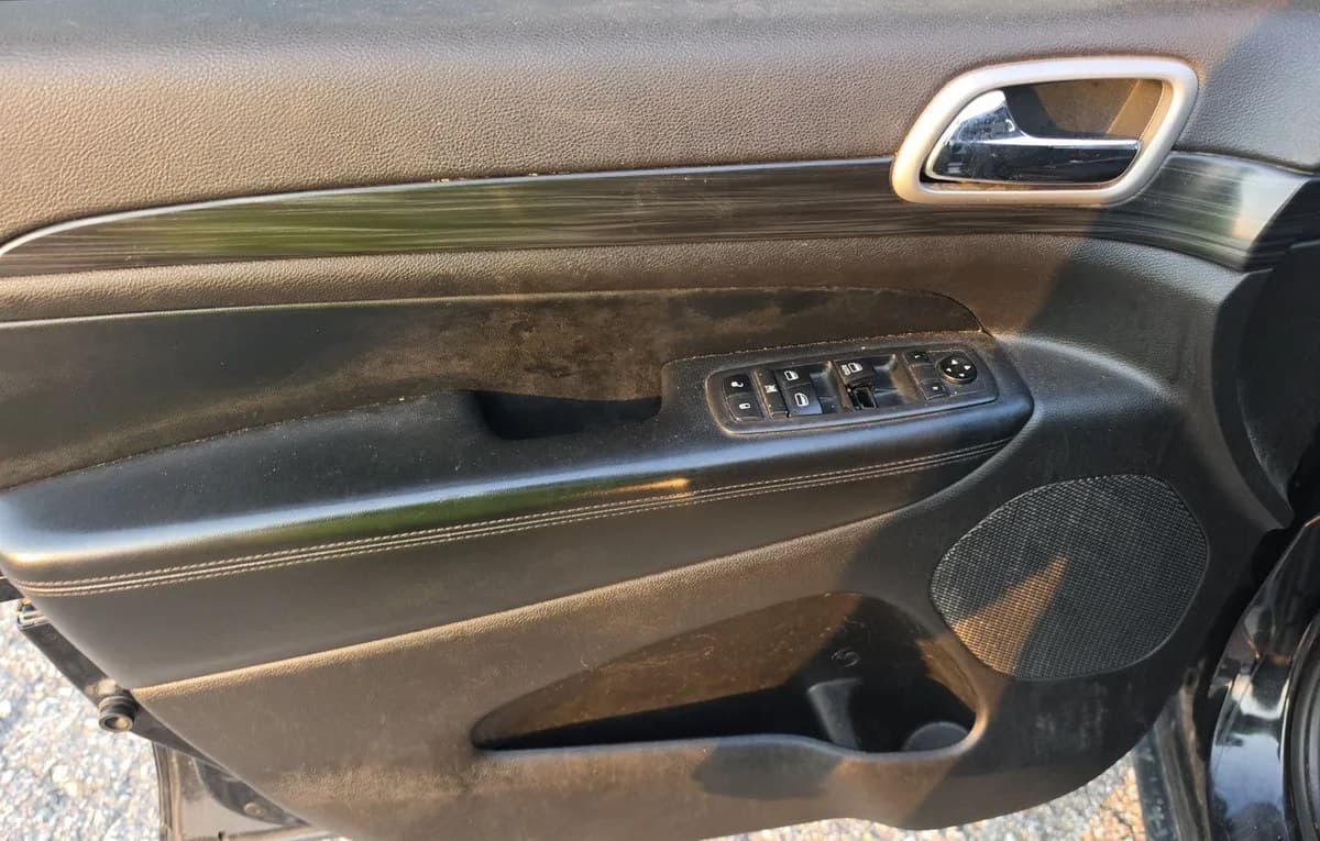 2021 JEEP GRAND CHEROKEE LAREDO E Edition 5