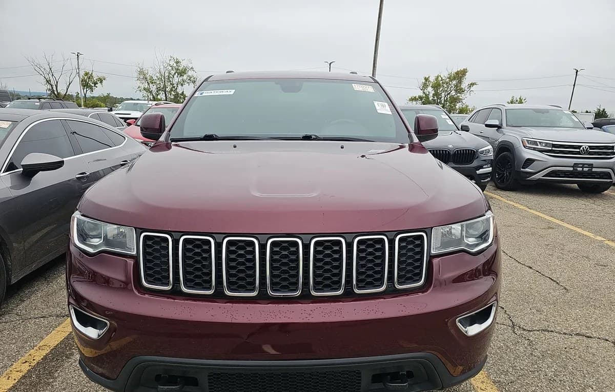 2019 JEEP GRAND CHEROKEE LAREDO E Edition 2