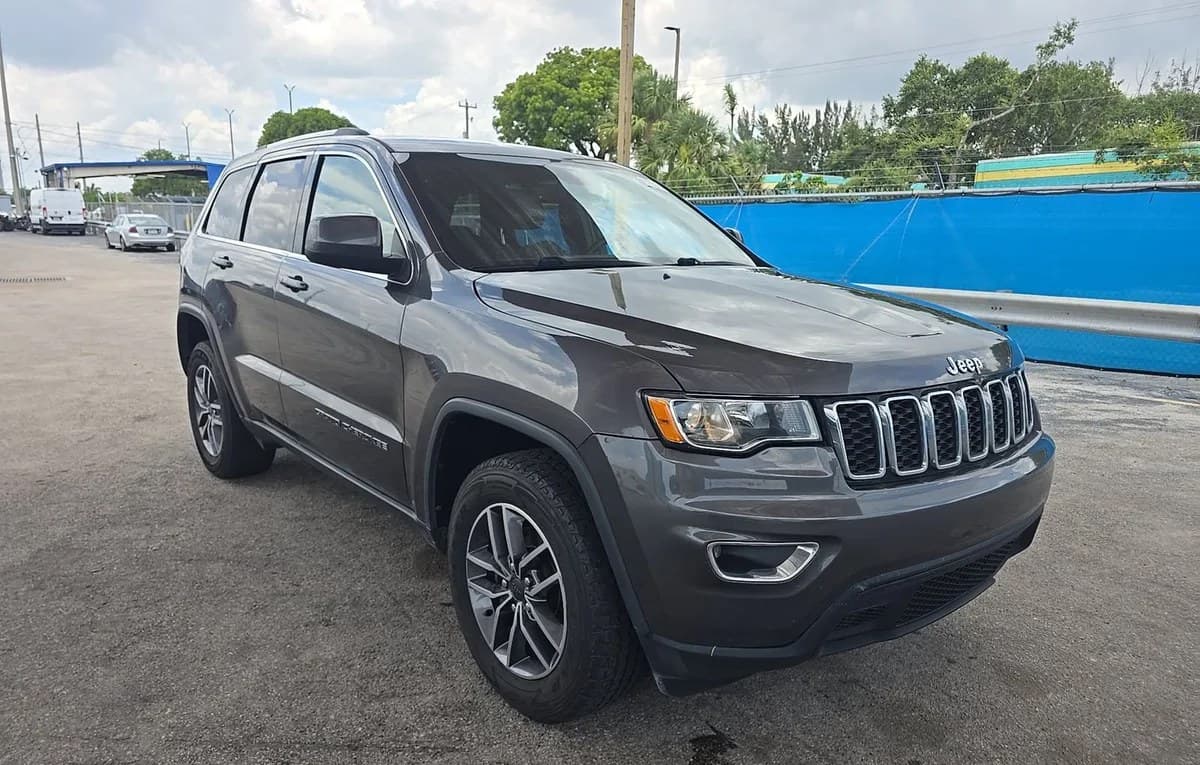 2020 JEEP GRAND CHEROKEE LAREDO E Edition 4